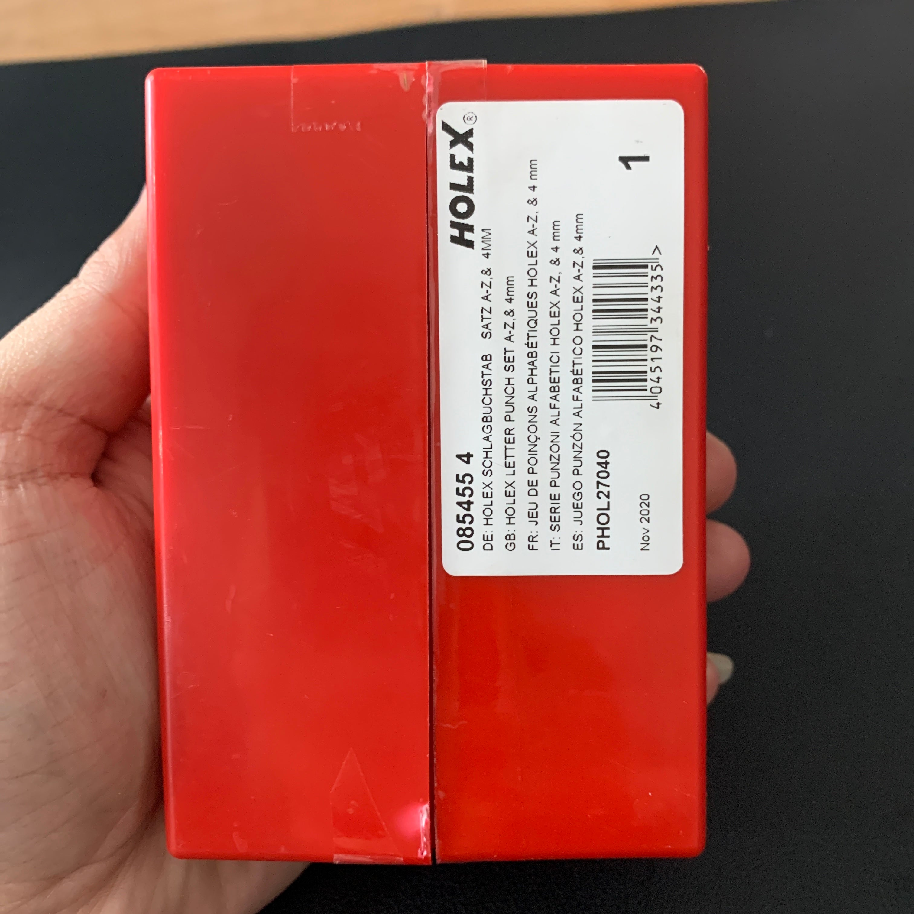 BỘ ĐÓNG CHỮ 27 CHI TIẾT HOLEX 085455 SIZE CHỮ 4MM BỘ ĐÓNG CHỮ 27 CHI TIẾT HOLEX 085455 SIZE CHỮ 4MM